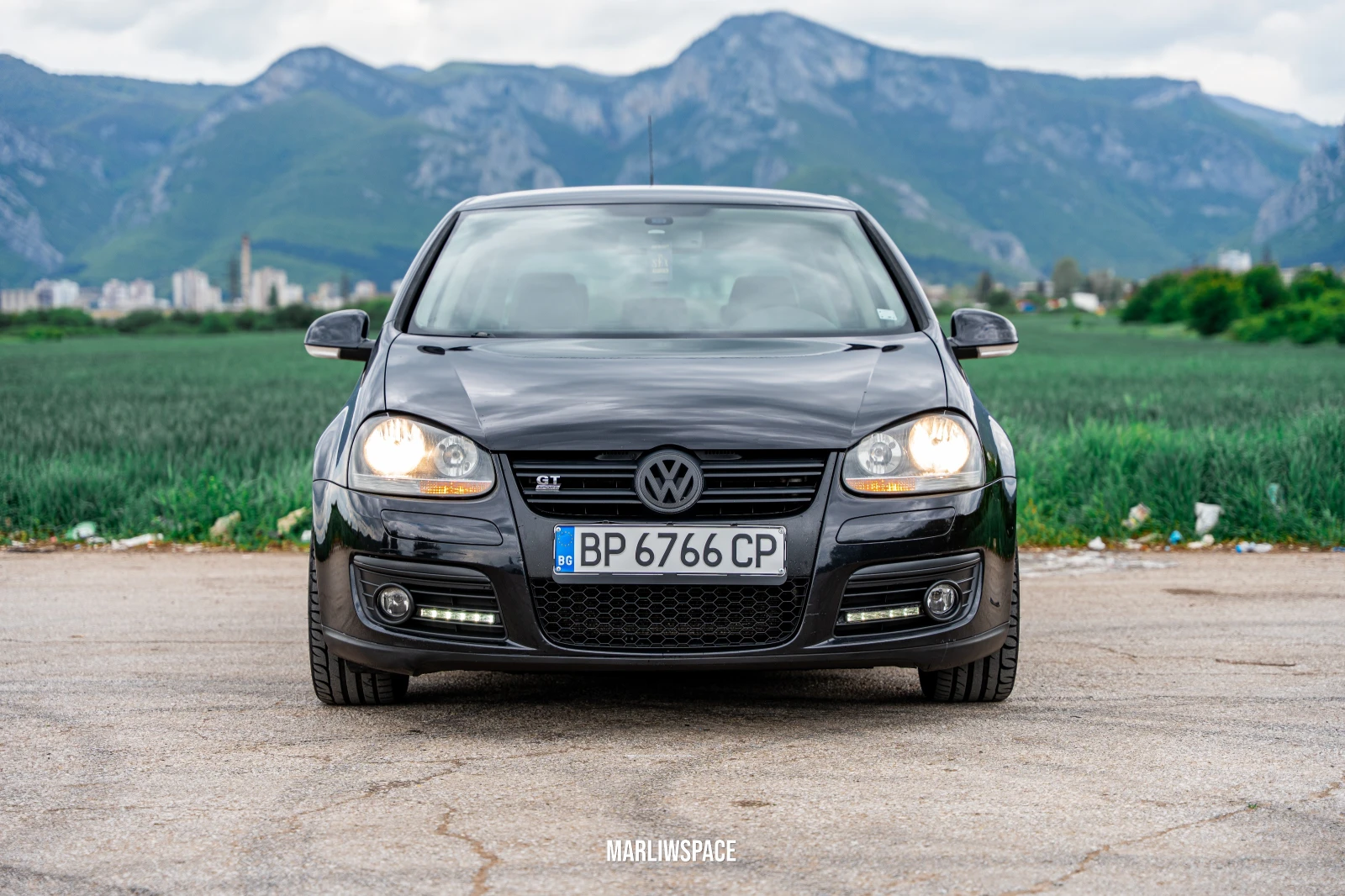 VW Golf 5, снимка 2 - Автомобили и джипове - 54422568