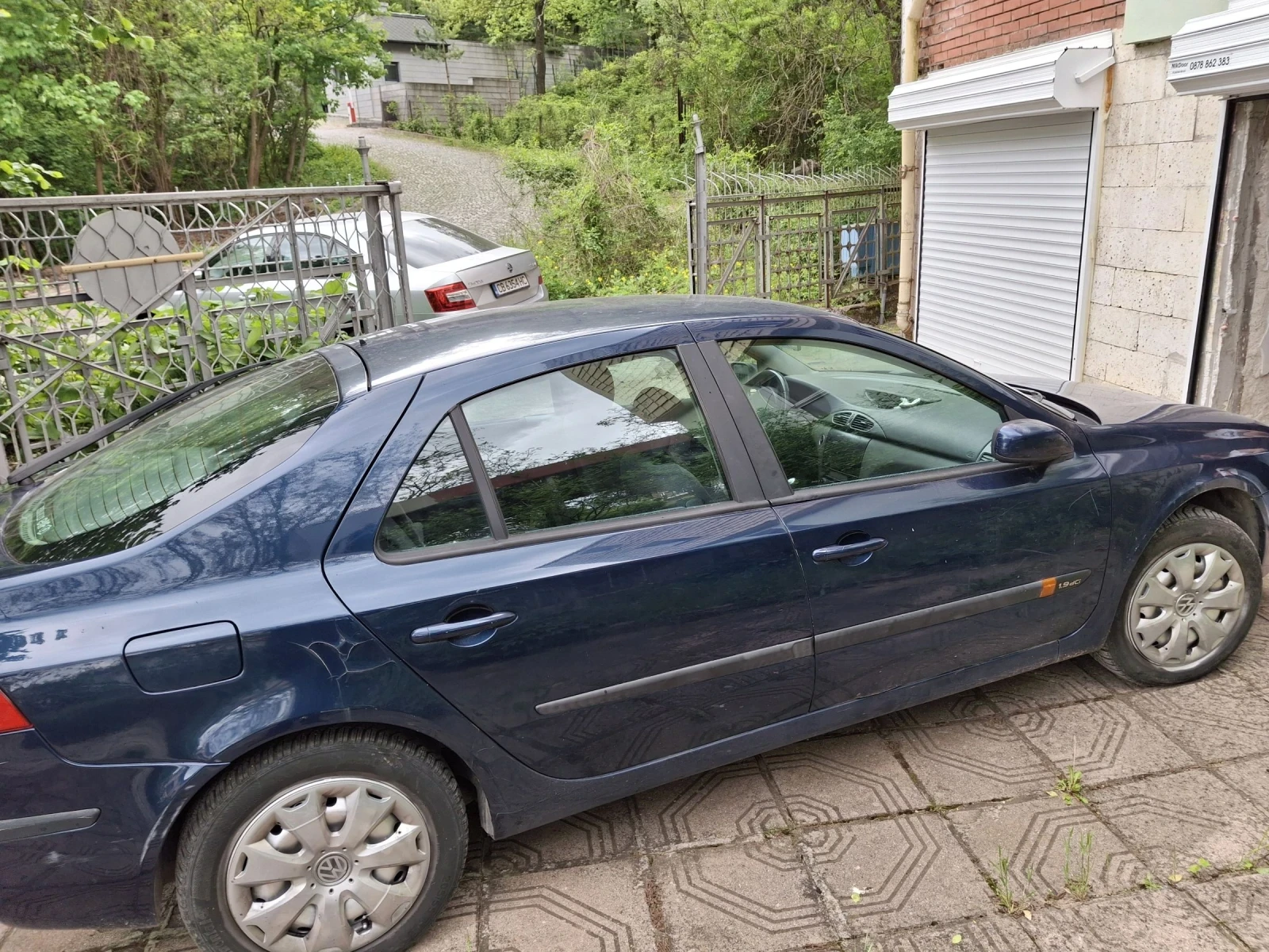 Renault Laguna, снимка 4 - Автомобили и джипове - 54582710