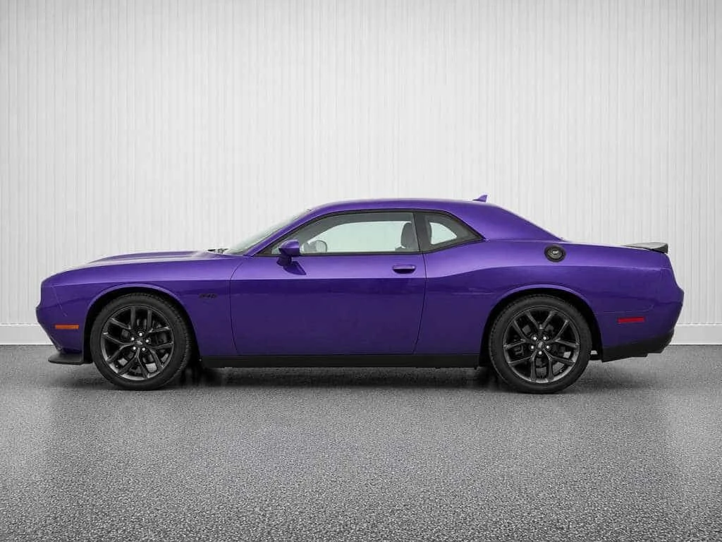 Dodge Challenger * R/T | LOW KMS | CLEAN CARFAX * CARFAX * ЦЕНА ДО , снимка 5 - Автомобили и джипове - 54784809