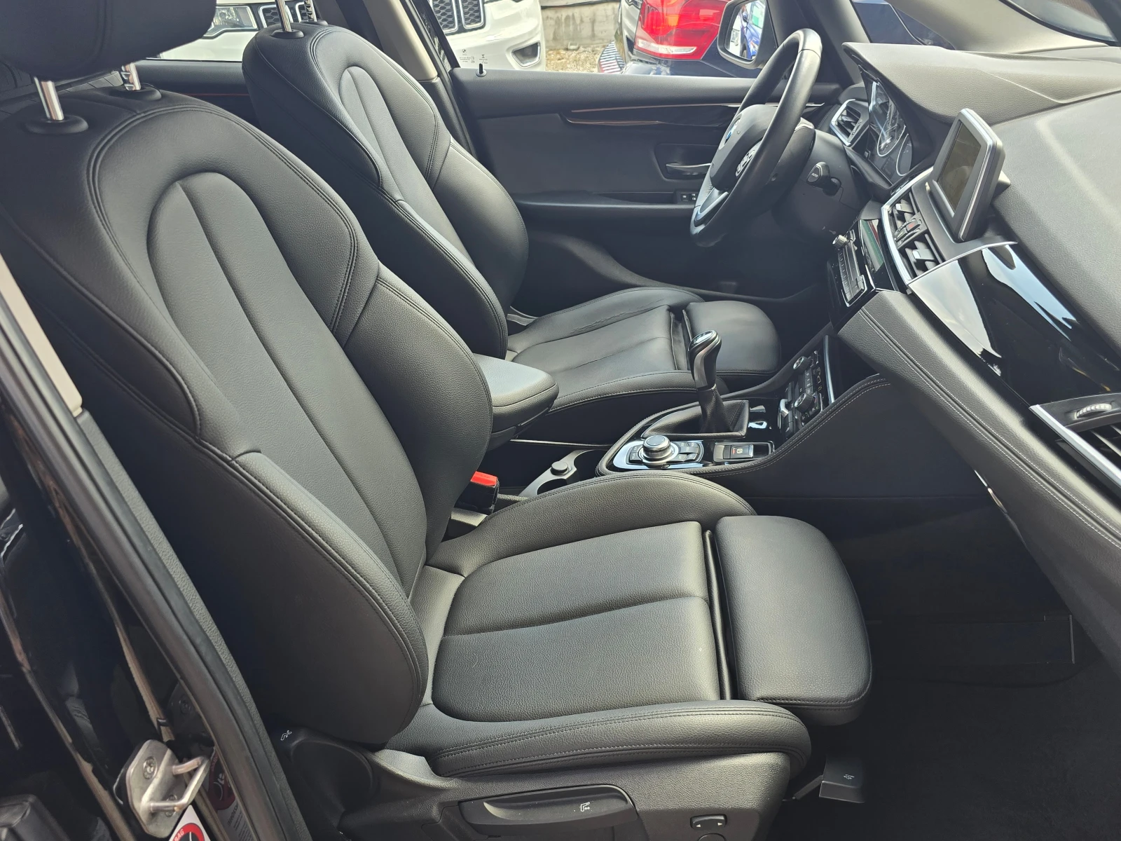 BMW 218 i/87хил.км./Лизинг, снимка 15 - Автомобили и джипове - 54831649
