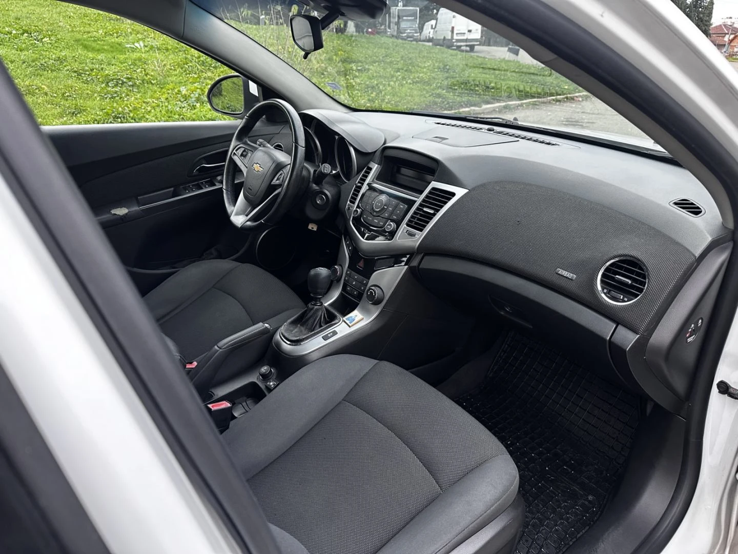 Chevrolet Cruze, снимка 6 - Автомобили и джипове - 54866852