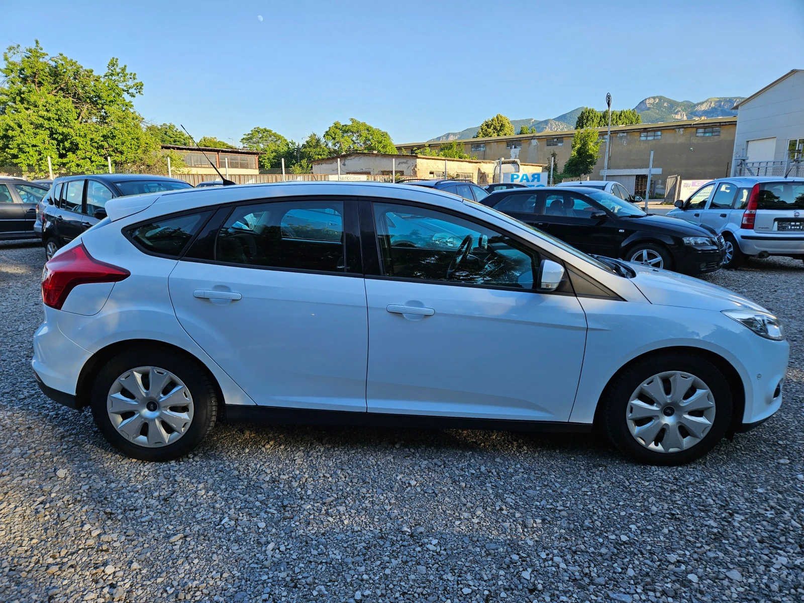 Ford Focus 1.6TDCI, снимка 2 - Автомобили и джипове - 55055711