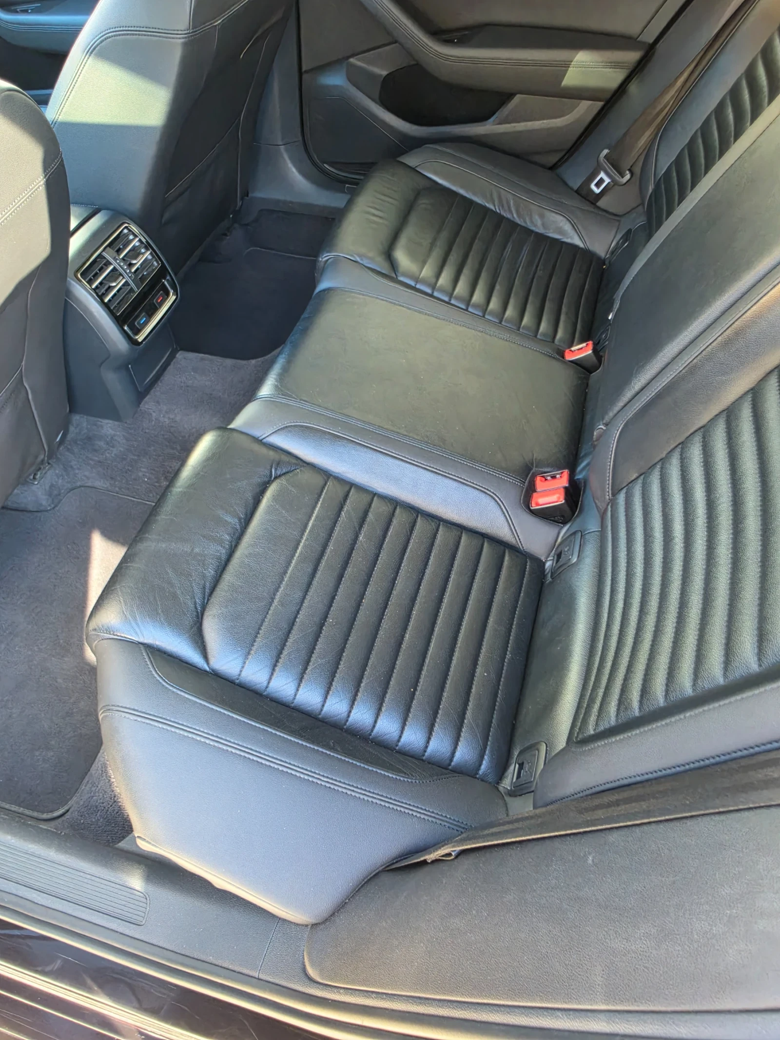 VW Passat Variant, снимка 10 - Автомобили и джипове - 55159542