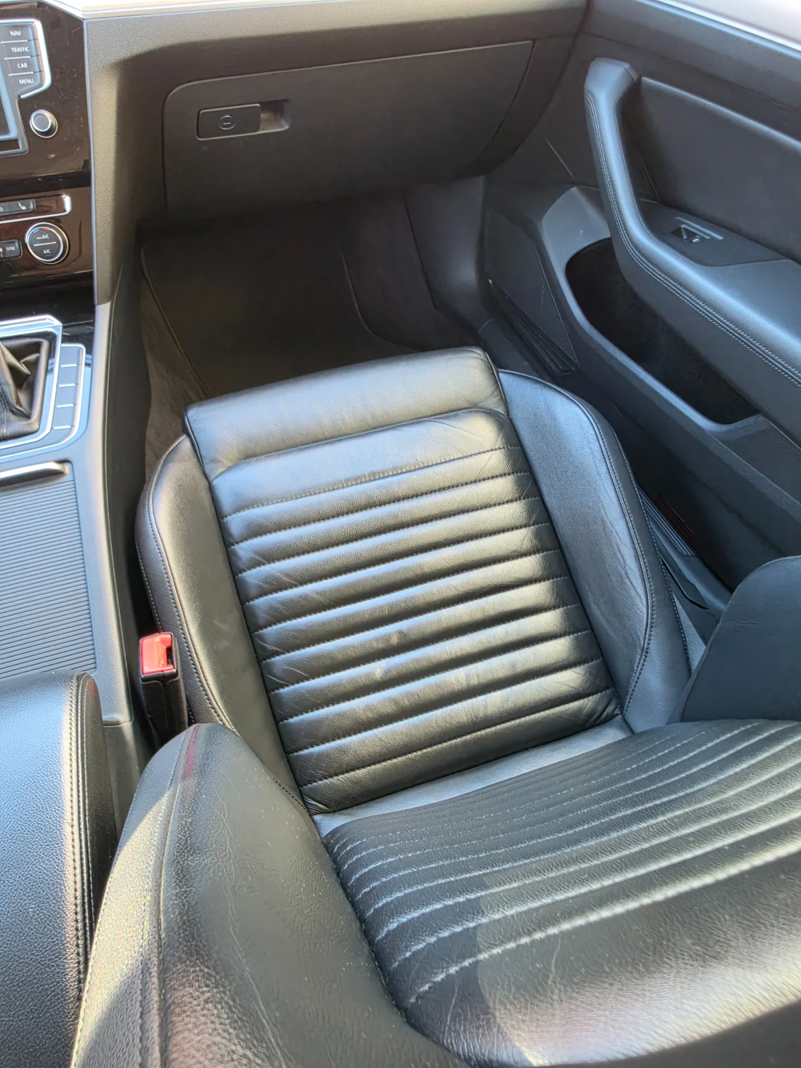 VW Passat Variant, снимка 7 - Автомобили и джипове - 55159542