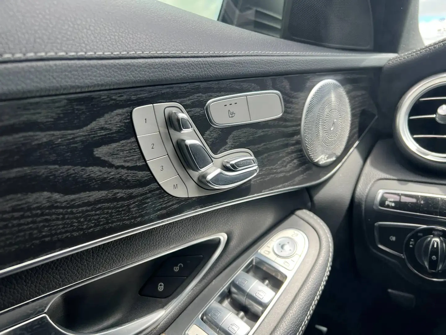 Mercedes-Benz C 400 ЦЕНА ДО БЪЛГАРИЯ РЕГИСТРАЦИЯ & АВТОКРЕДИТ, снимка 10 - Автомобили и джипове - 55204254