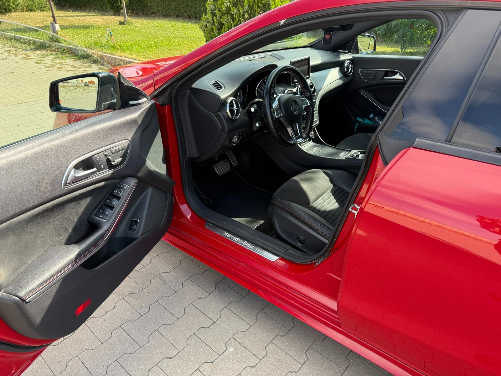 Mercedes-Benz CLA 220 CDI , снимка 10 - Автомобили и джипове - 55727692