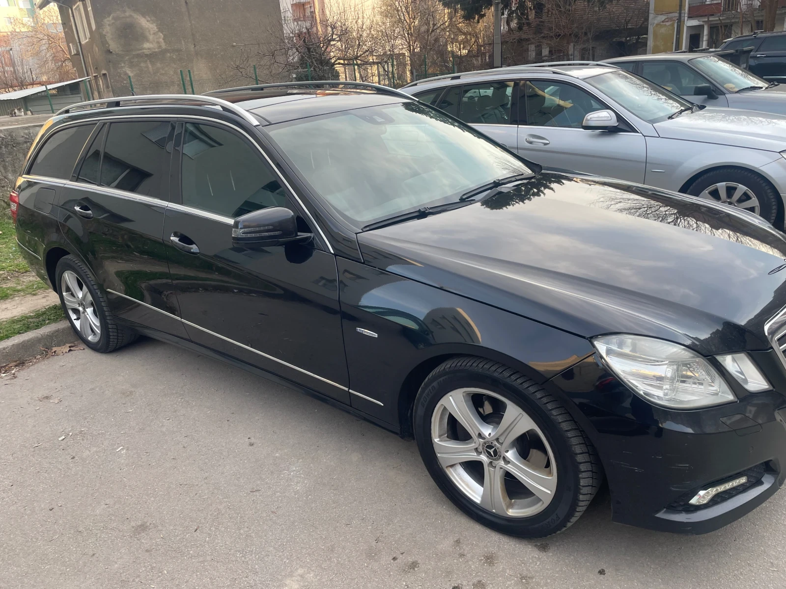 Mercedes-Benz E 350, снимка 2 - Автомобили и джипове - 56117973