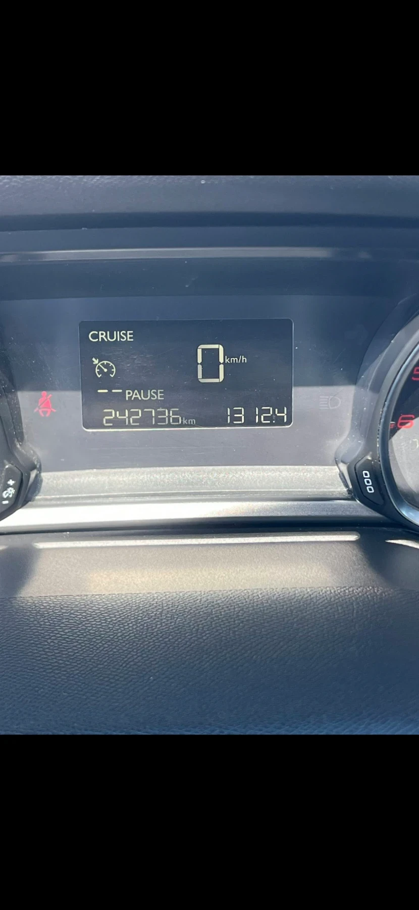 Peugeot 308 1.6HDI | Панорама | Кожа | Подгрев | Реални км, снимка 11 - Автомобили и джипове - 56253642
