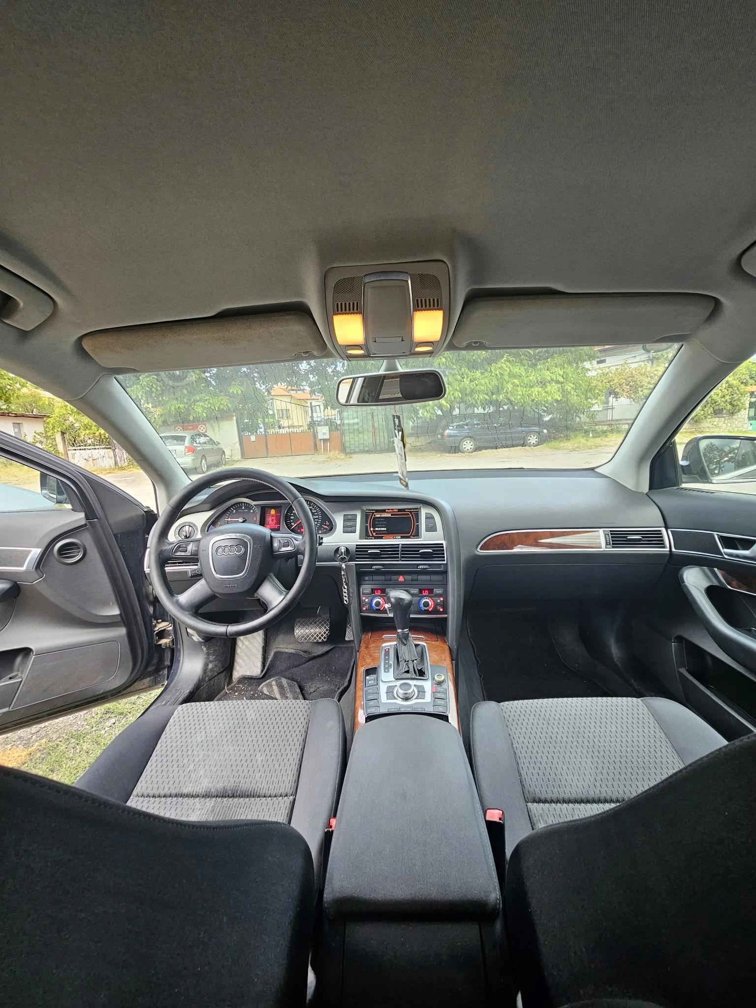 Audi A6 2.0 TDI, снимка 8 - Автомобили и джипове - 56254010