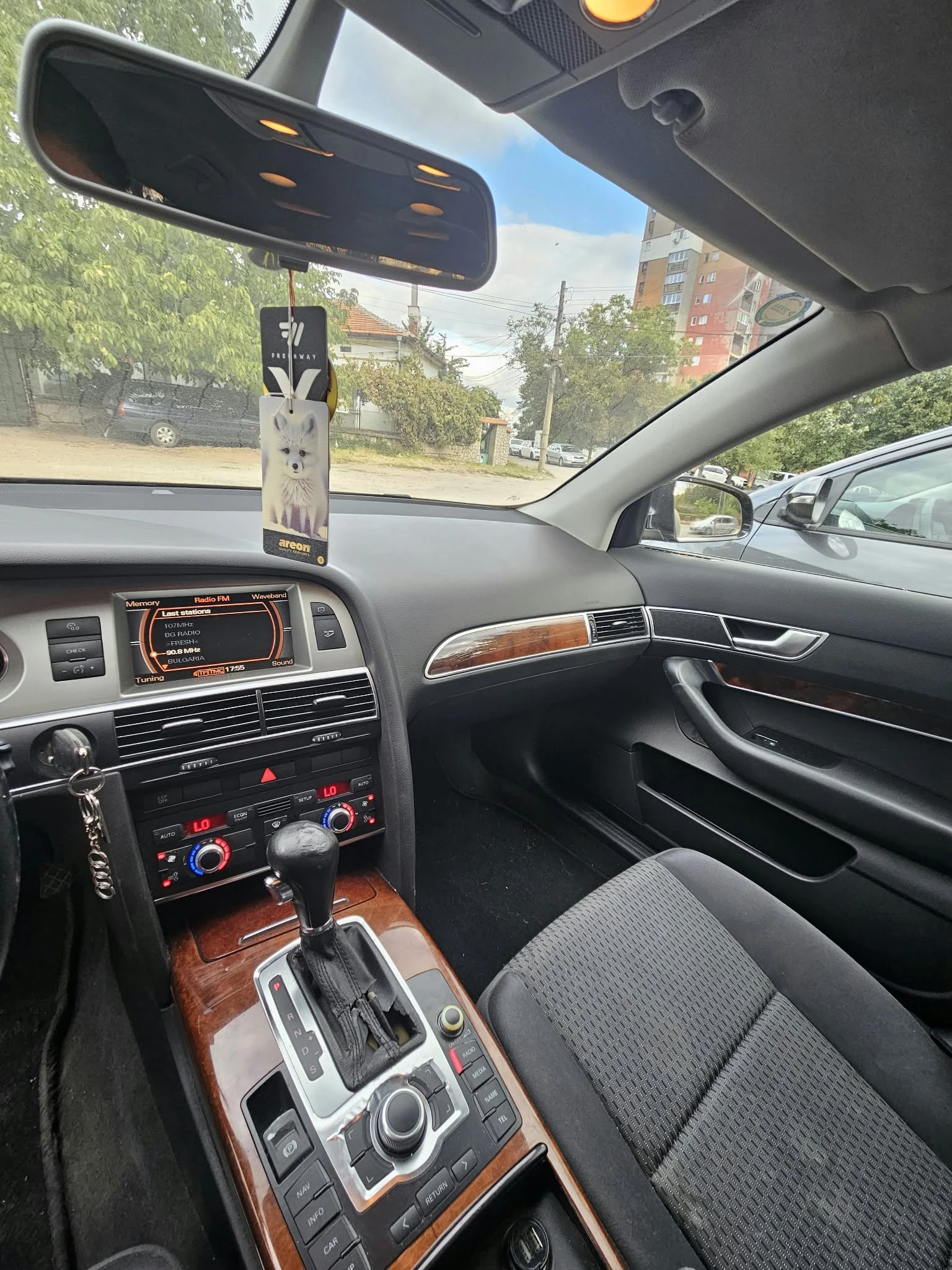 Audi A6 2.0 TDI, снимка 10 - Автомобили и джипове - 56254010