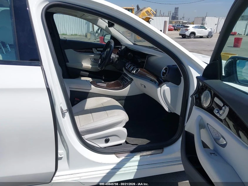 Mercedes-Benz E 450 2022 MERCEDES-BENZ E 450 4MATIC | Mobile.bg � ����������� 11