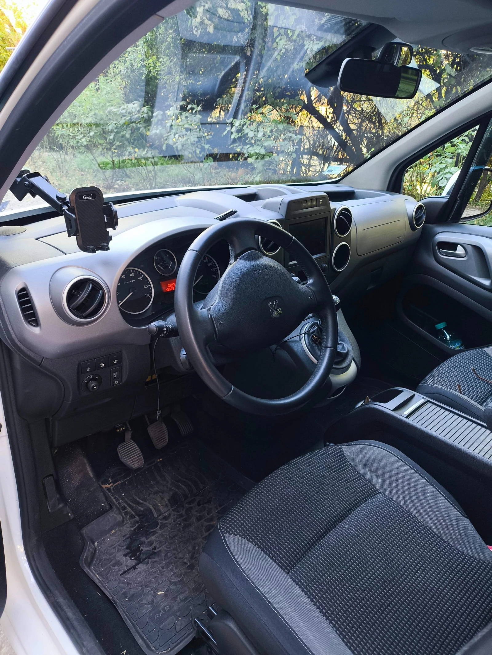 Peugeot Partner, снимка 6 - Автомобили и джипове - 56567233