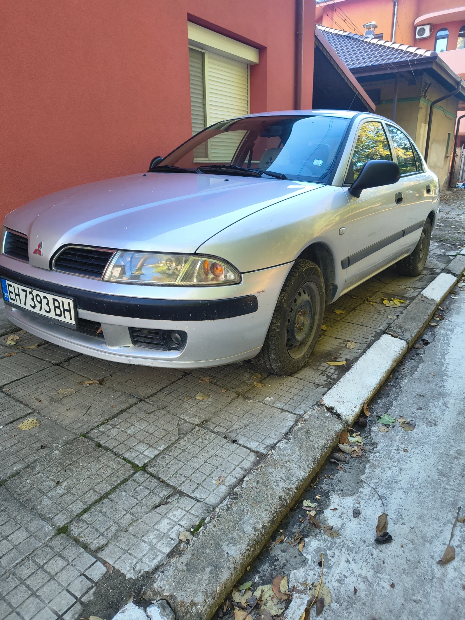 Mitsubishi Carisma 1.9-TDI-90