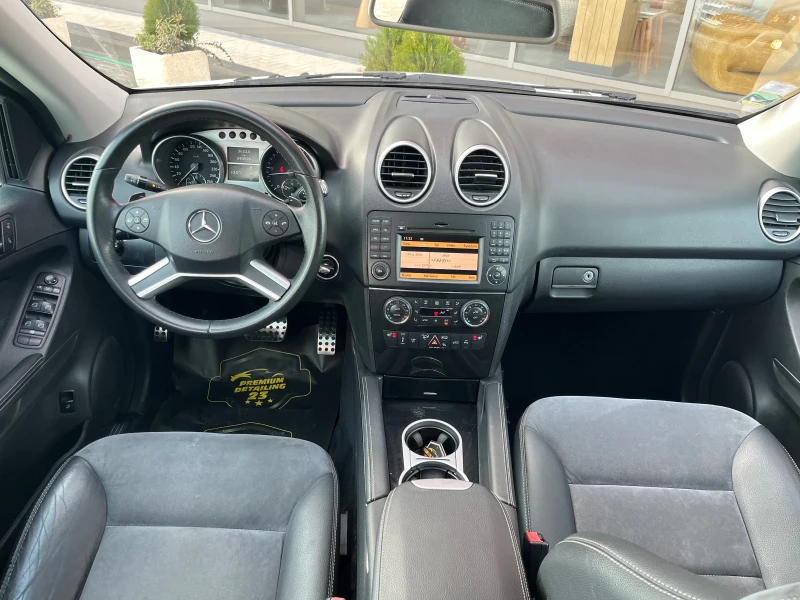 Mercedes-Benz ML 320 Harmann/люк/подгрев, снимка 8 - Автомобили и джипове - 48475935