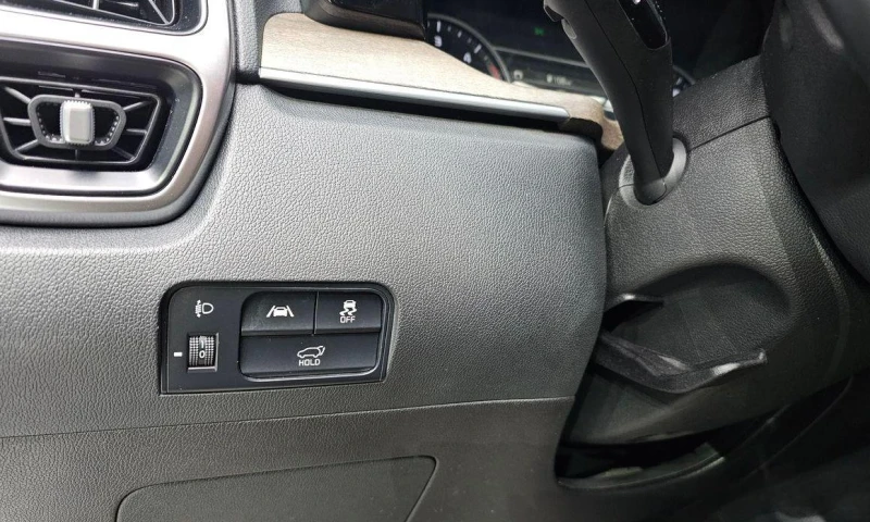 Kia Sorento Diesel 2.2 2WD * НАЙ-ДОБРА ЦЕНА В БЪЛГАРИЯ* , снимка 12 - Автомобили и джипове - 51966380