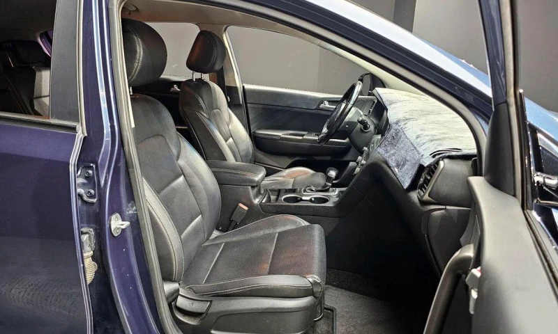 Kia Sportage Diesel 2WD Prestige  * НАЙ-ДОБРА ЦЕНА В БЪЛГАРИЯ* , снимка 11 - Автомобили и джипове - 52035299
