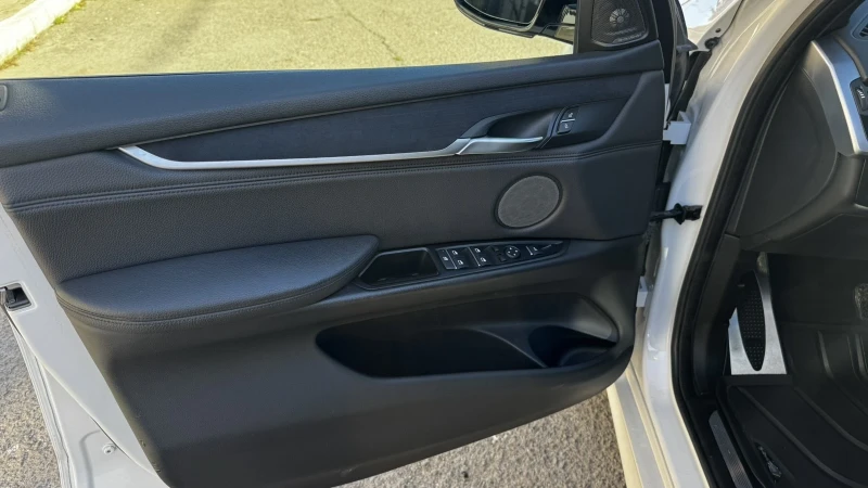 BMW X5 3.5I Xdrive, снимка 17 - Автомобили и джипове - 52237840