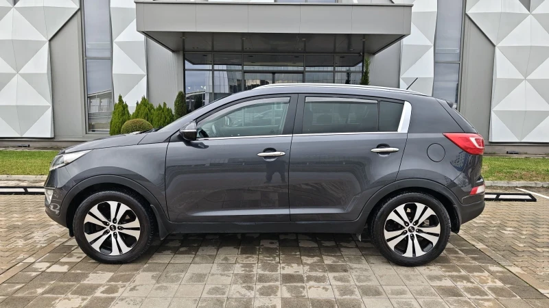 Kia Sportage 1.7d, снимка 7 - Автомобили и джипове - 52692154
