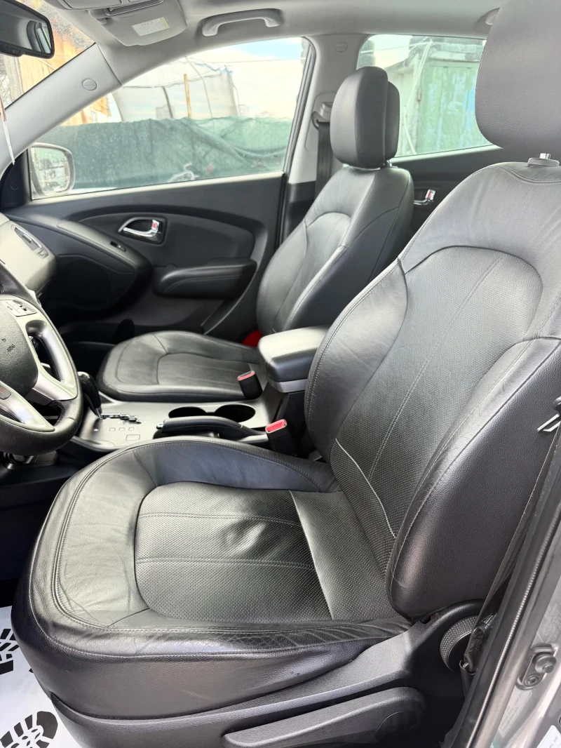 Hyundai IX35 2.0i 163к.с AWD Швейцария Premium , снимка 11 - Автомобили и джипове - 53042816