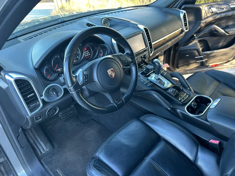 Porsche Cayenne 3.6Benzin-300ksAvtomat-4x4-na186000km, снимка 9 - Автомобили и джипове - 53304333