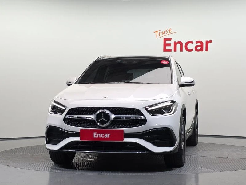 Mercedes-Benz GLA 250 GLA 250!!, Висок клас оборудване !!, , снимка 3 - Автомобили и джипове - 55750880