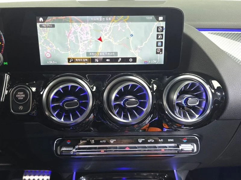 Mercedes-Benz GLA 250 GLA 250!!, Висок клас оборудване !!, , снимка 14 - Автомобили и джипове - 55750880