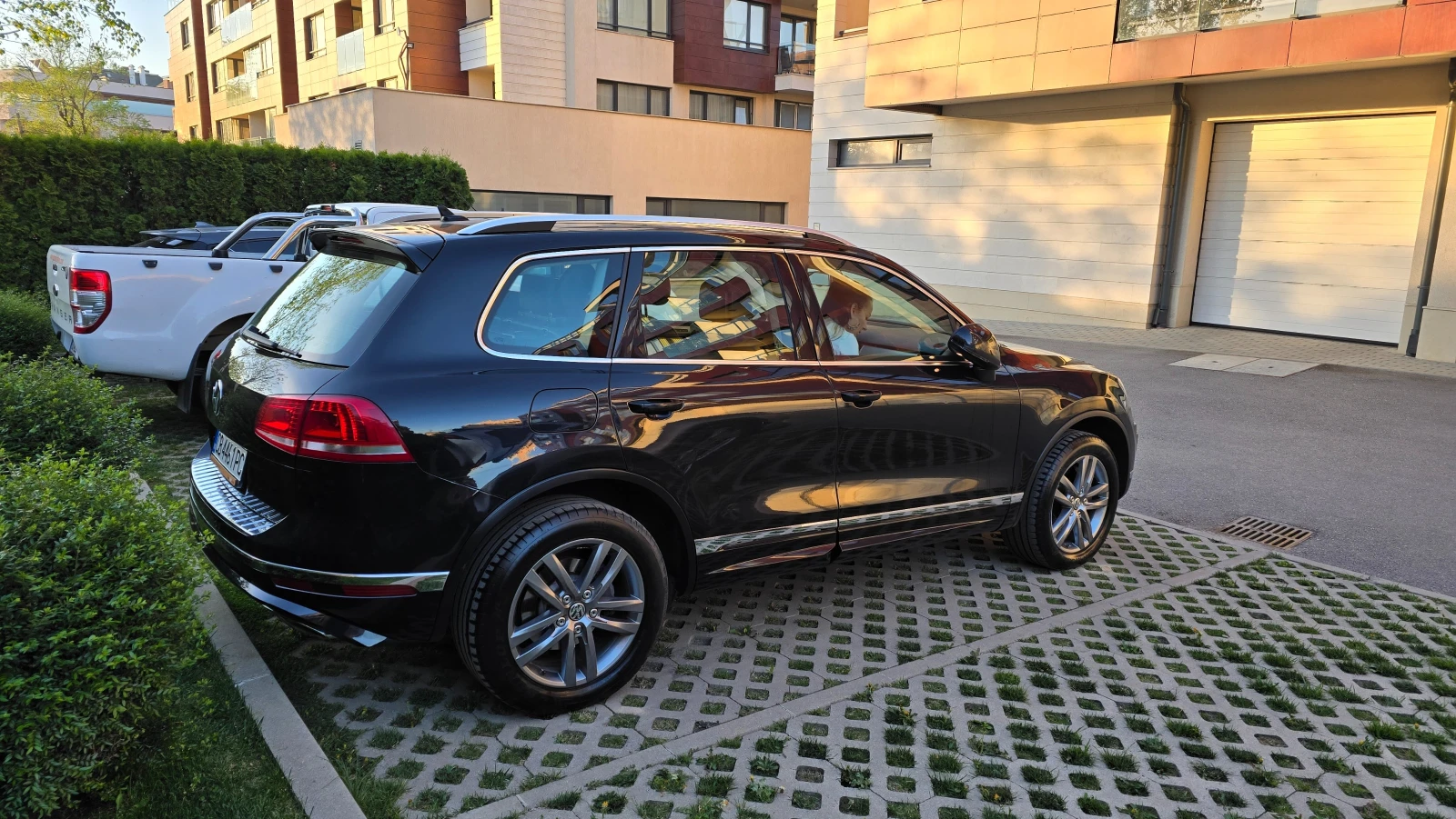 VW Touareg R-Line - изображение 5