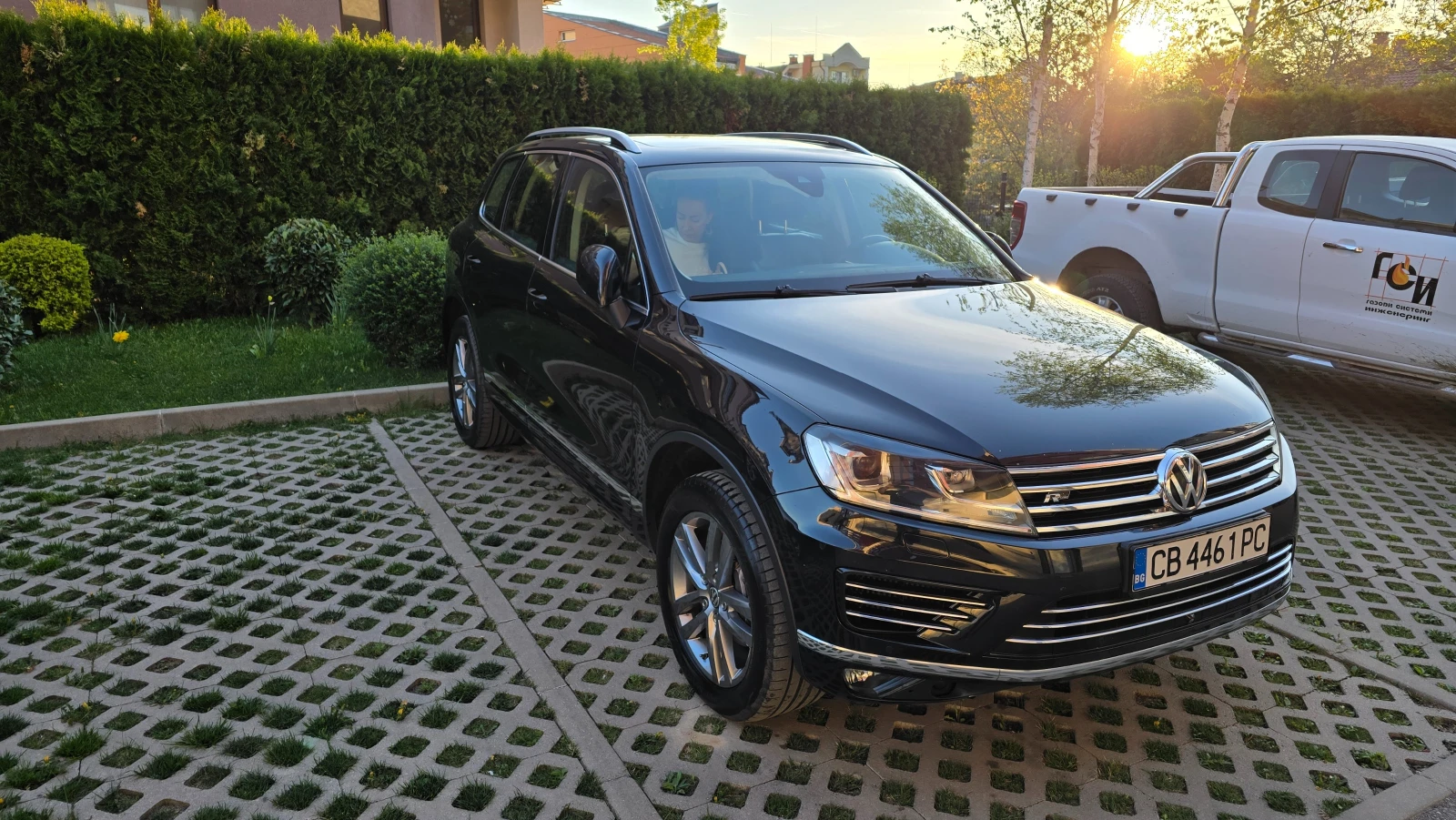 VW Touareg R-Line - изображение 4