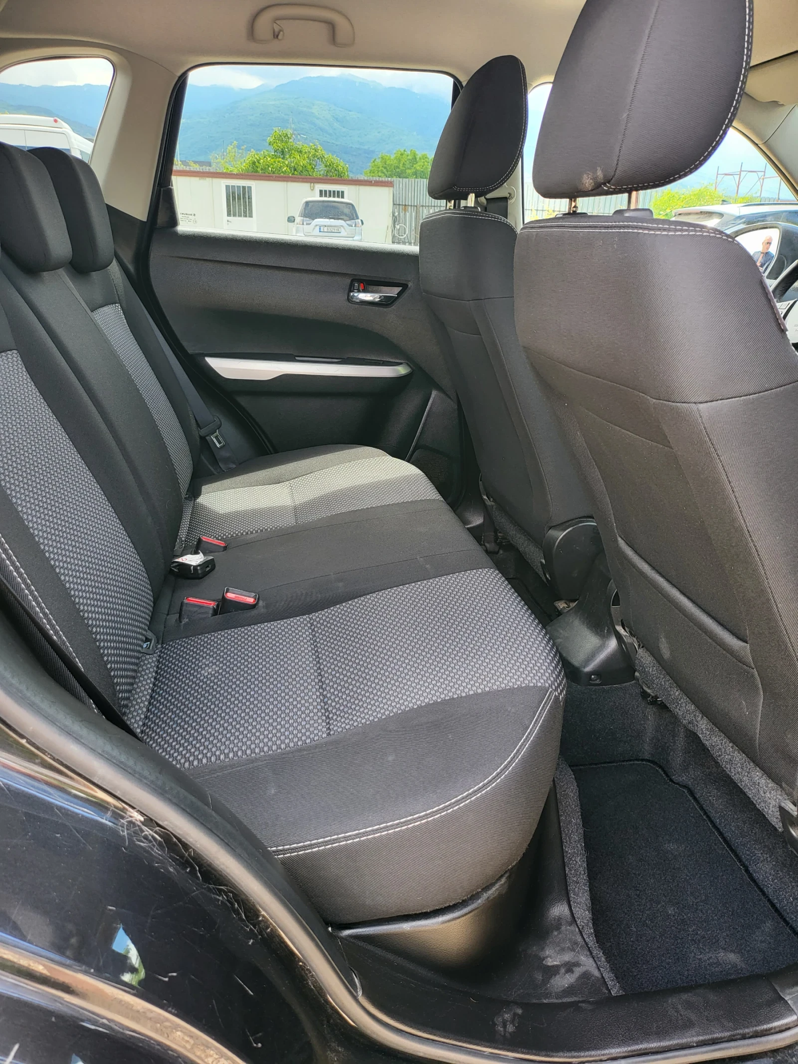 Suzuki Vitara 1.6DDIS/NAVI/KAMERA/EURO6 | Mobile.bg   14