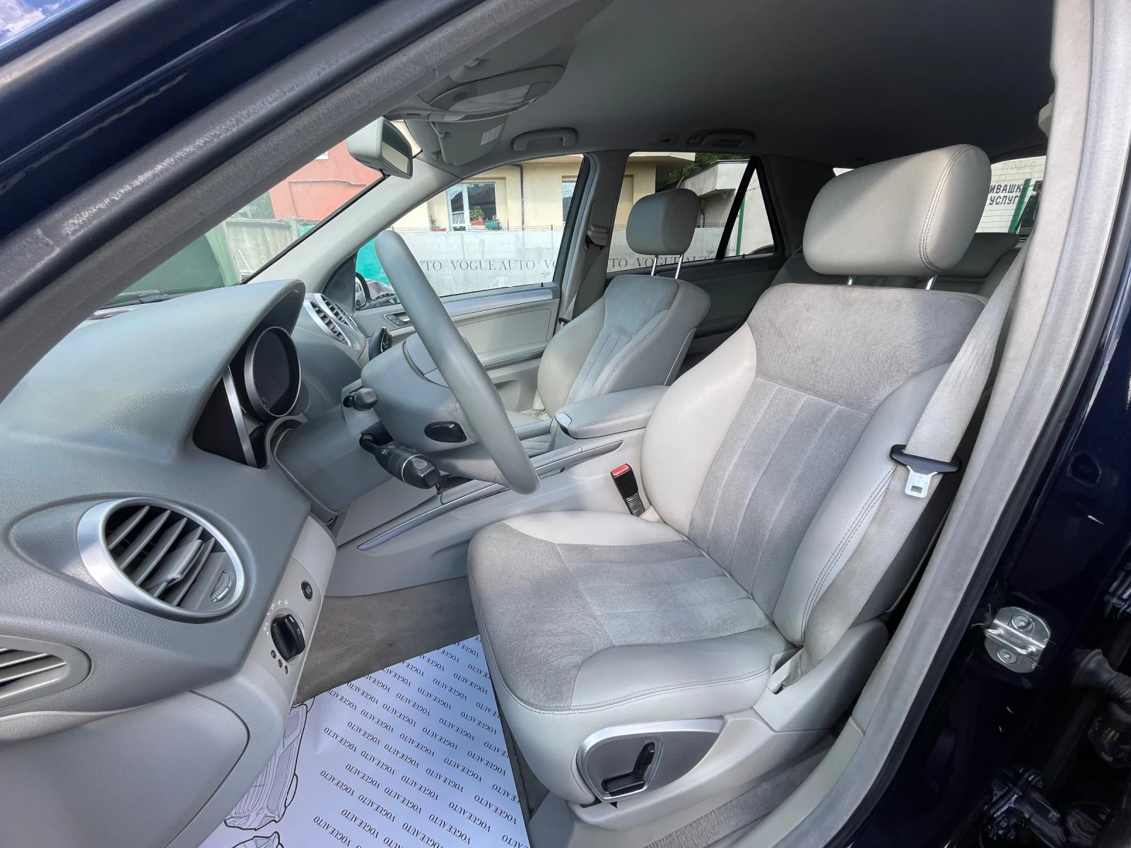 Mercedes-Benz ML 320 CDI* AirMatic* NAVI* PDC - изображение 9