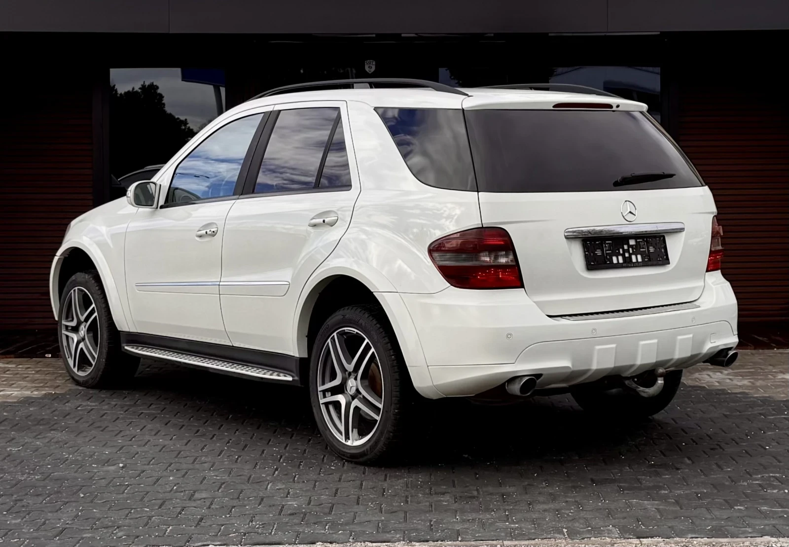 Mercedes-Benz ML 320 CDI AMG KeyLessGO Подгрев bi-Xenon Пружини ЛИЗИНГ - изображение 4