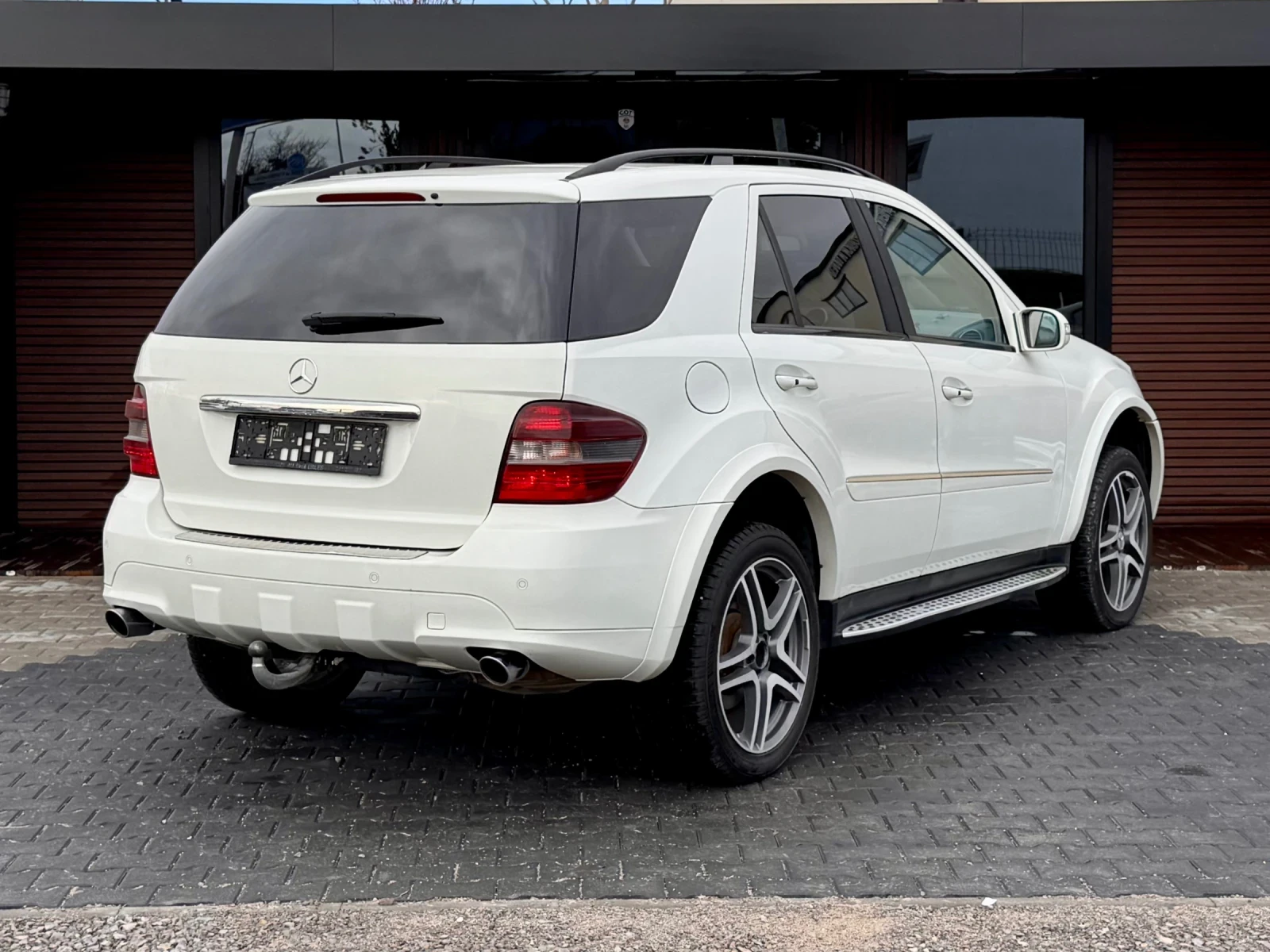 Mercedes-Benz ML 320 CDI AMG KeyLessGO Подгрев bi-Xenon Пружини ЛИЗИНГ - изображение 3