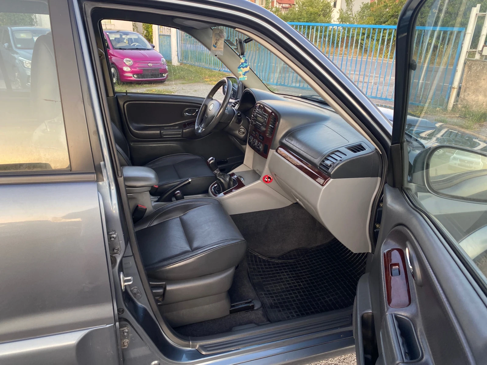 Suzuki Grand vitara 2.0TDI Кожа Климатроник, снимка 11 - Автомобили и джипове - 55511327