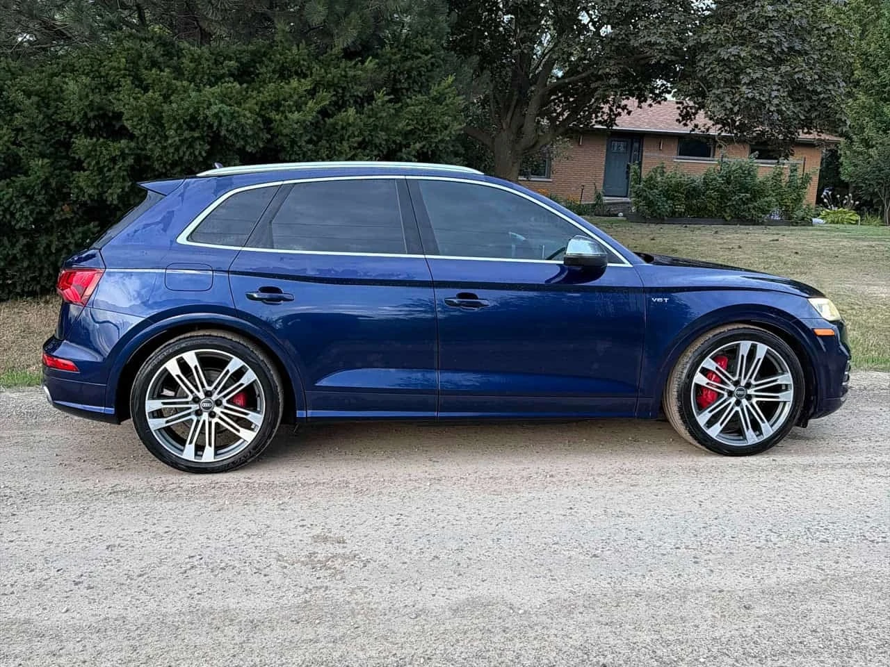 Audi SQ5 * Technik * CARFAX * ЦЕНА ДО БГ, снимка 3 - Автомобили и джипове - 55738988