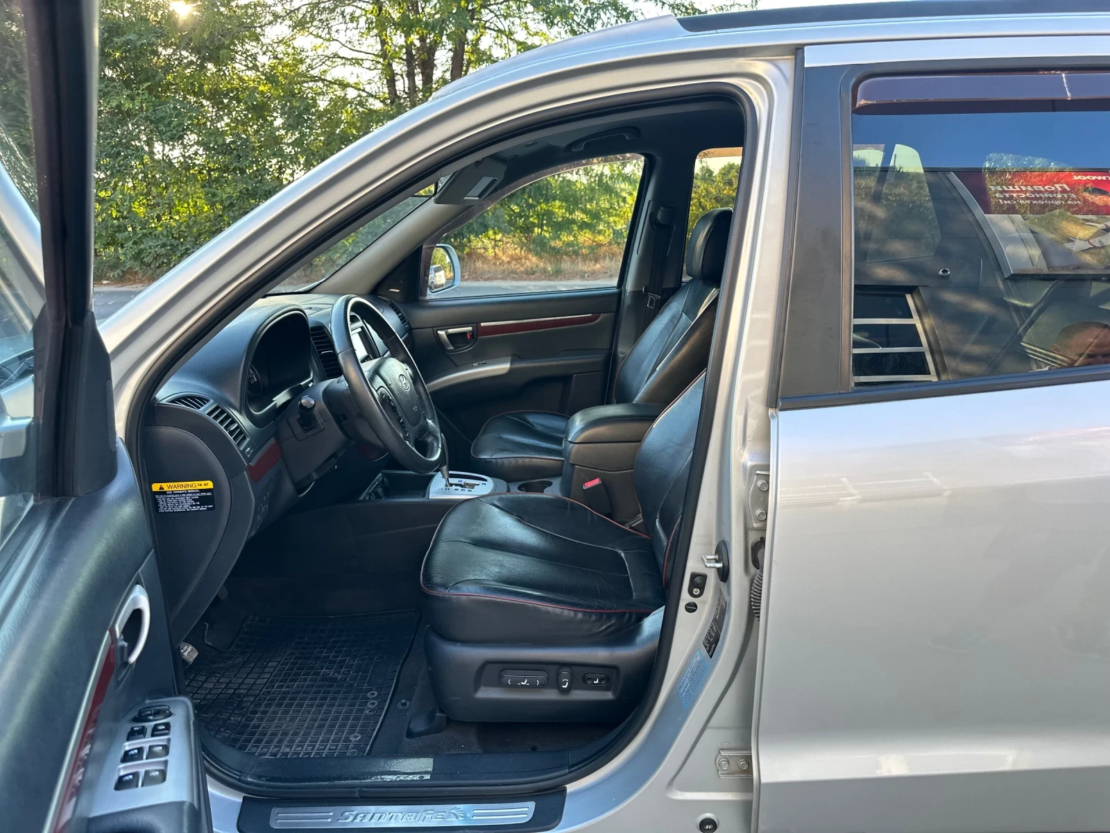 Hyundai Santa fe 2.7 V6, снимка 6 - Автомобили и джипове - 56125879