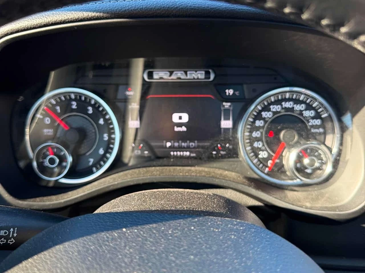 Dodge RAM 1500  Sport / ������ ��������� / Carfax / ����������  | Mobile.bg � ����������� 8