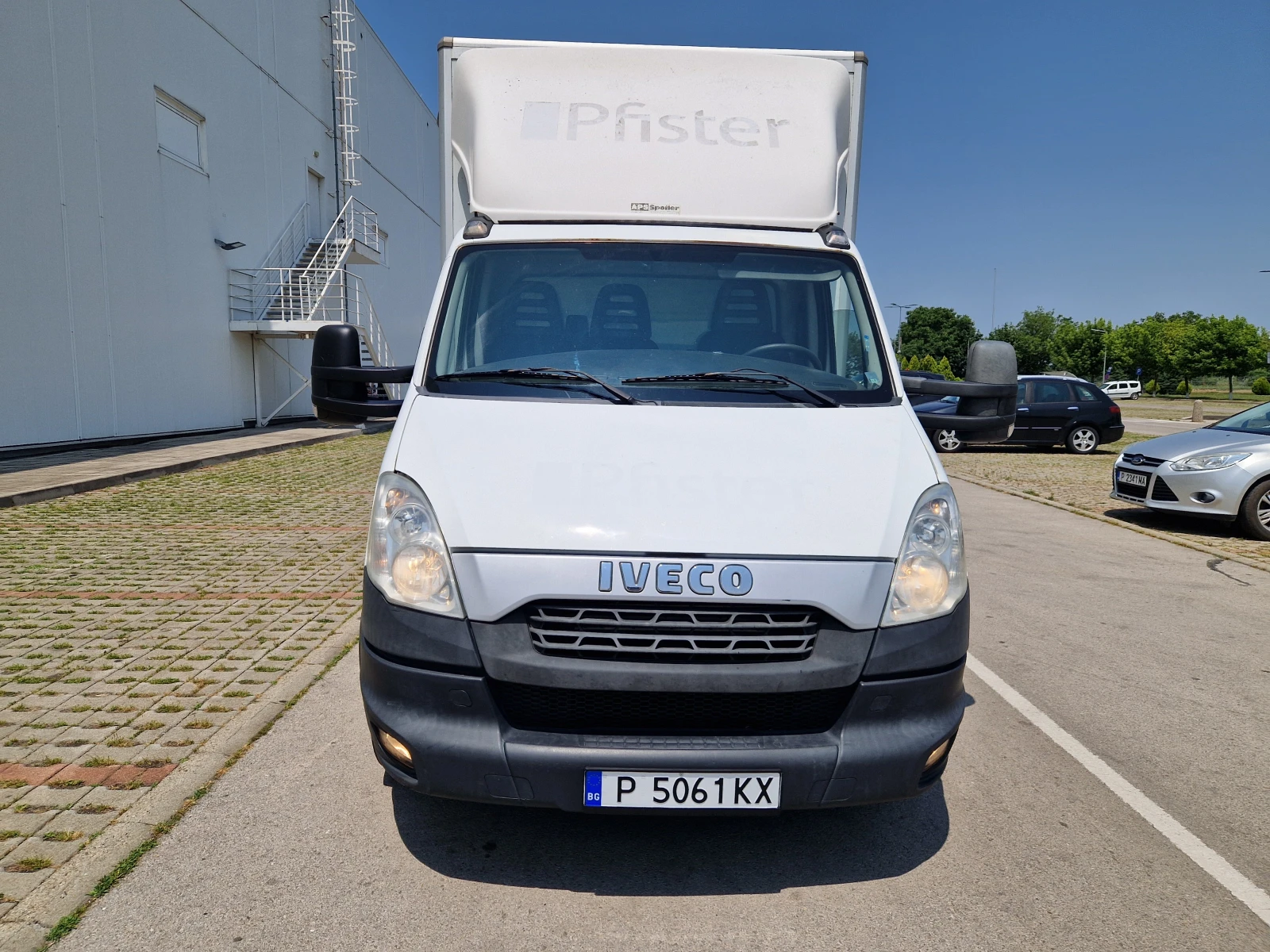 Iveco Daily 35S15/КЛИМА/0БСЛУЖЕН - изображение 2