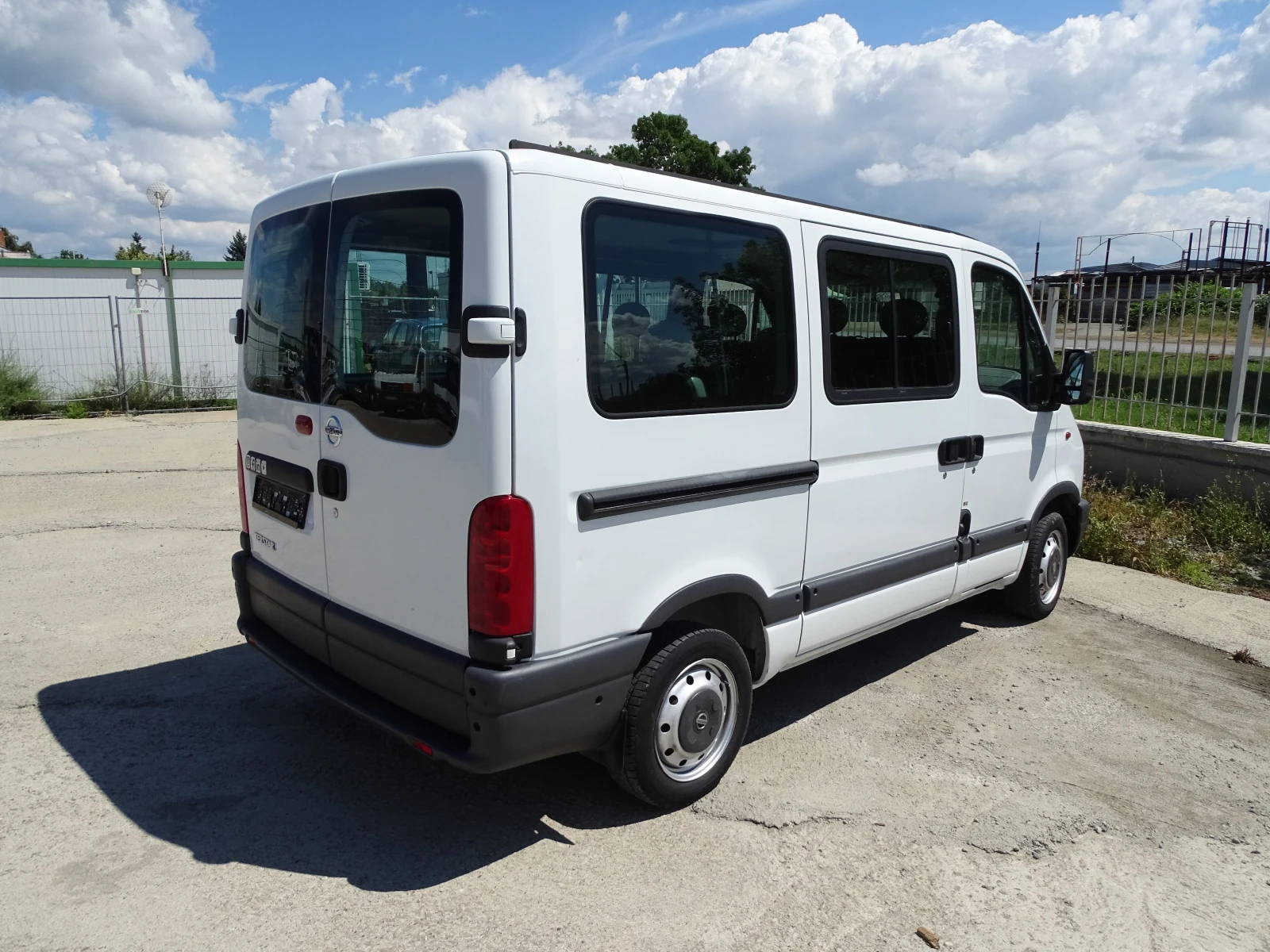 Renault Master 9 МЕСТА  * * * КЛИМАТИК* * * , снимка 4 - Бусове и автобуси - 55012544