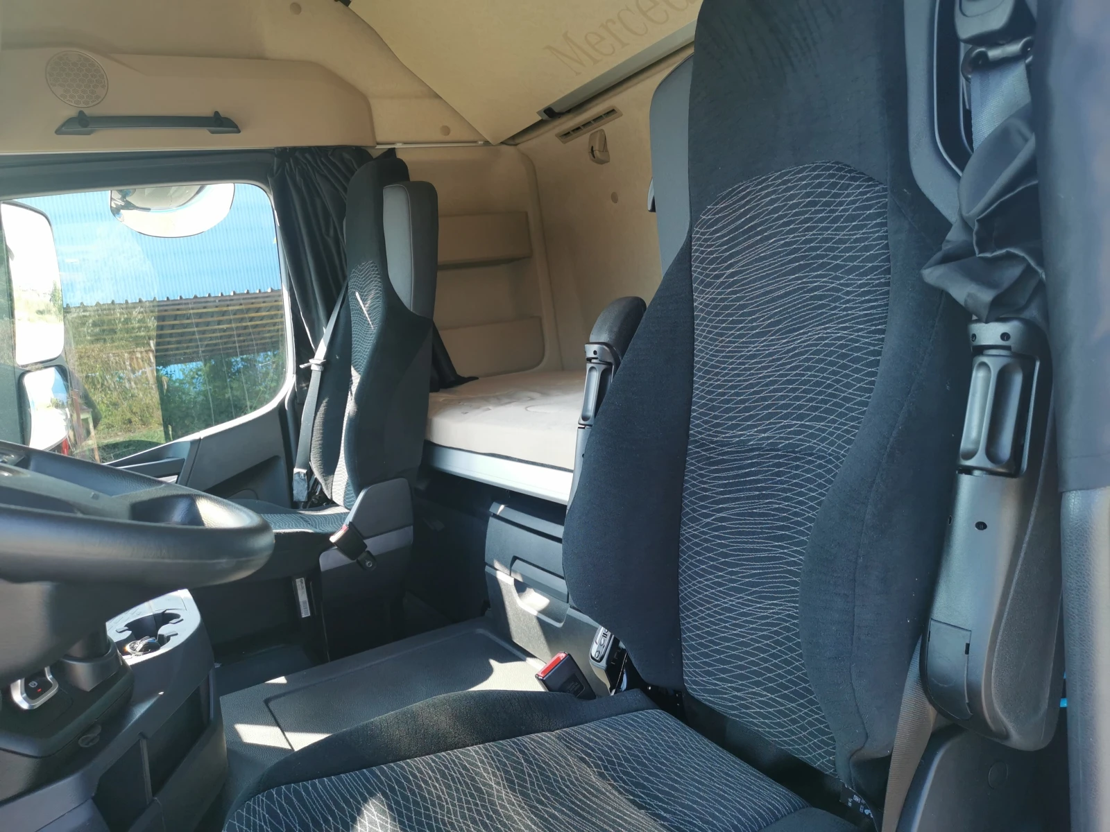 Mercedes-Benz Actros 1845 | Mobile.bg   8