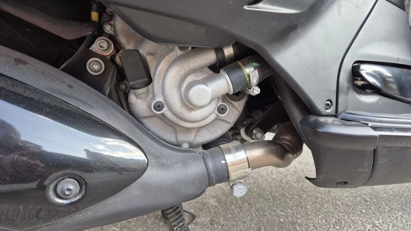 Vespa 300 BLACK EDITION, снимка 13 - Мотоциклети и мототехника - 52581214