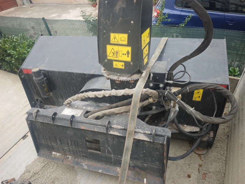 Други специализирани машини JCB Роторен снегорин за мини челен товарач, снимка 13 - Индустриална техника - 52367545