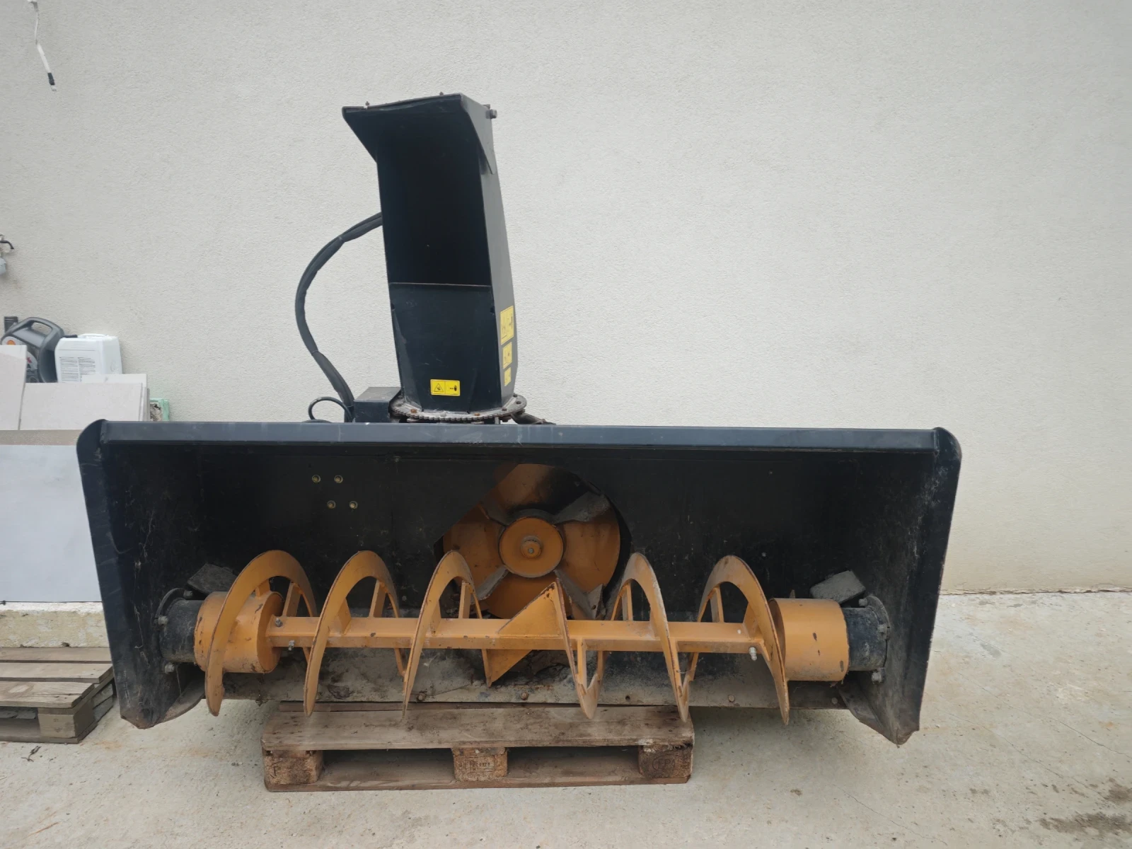 Други специализирани машини JCB Роторен снегорин за мини челен товарач - изображение 9