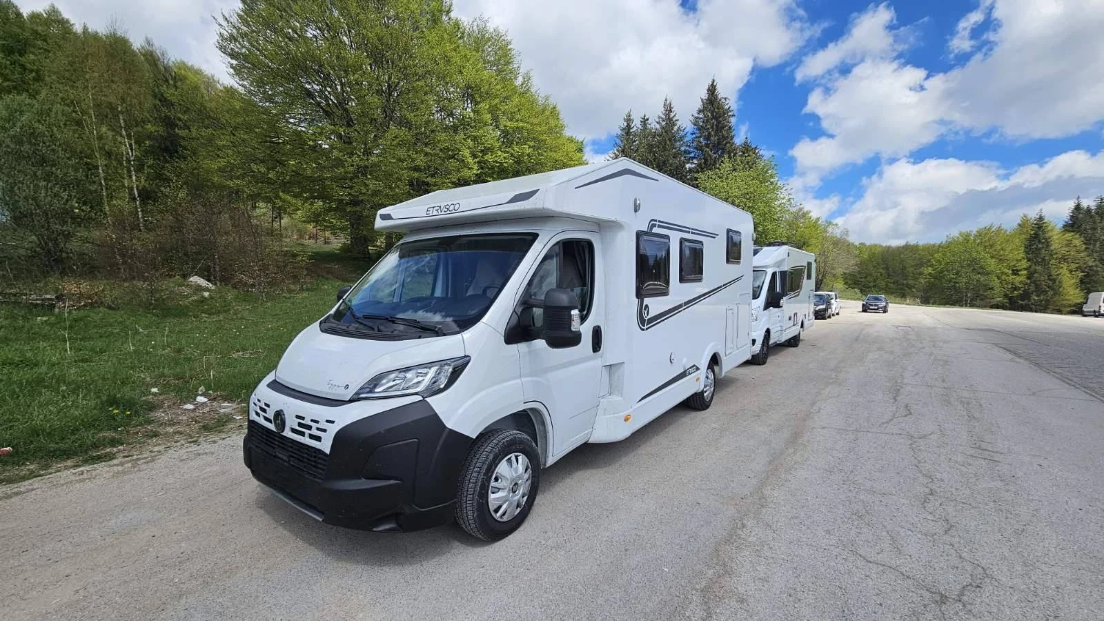 Кемпер HYMER / ERIBA Etrusco 69SB Type X СОЛАР КЛИМАТИК - изображение 3