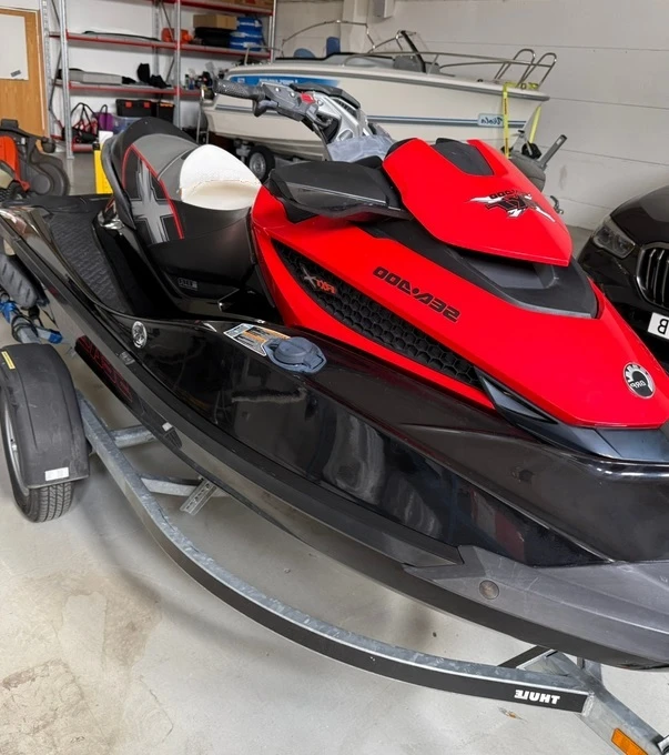 Джет Bombardier Sea Doo RXT 260 RS