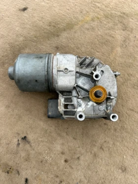 1397220652 моторче предни чистачки VW GOLF 6 5K1955119   , снимка 2