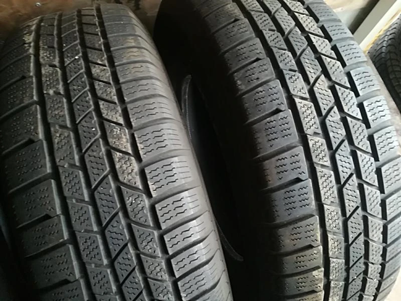 Гуми Зимни 225/75R16, снимка 3 - Гуми и джанти - 23632263