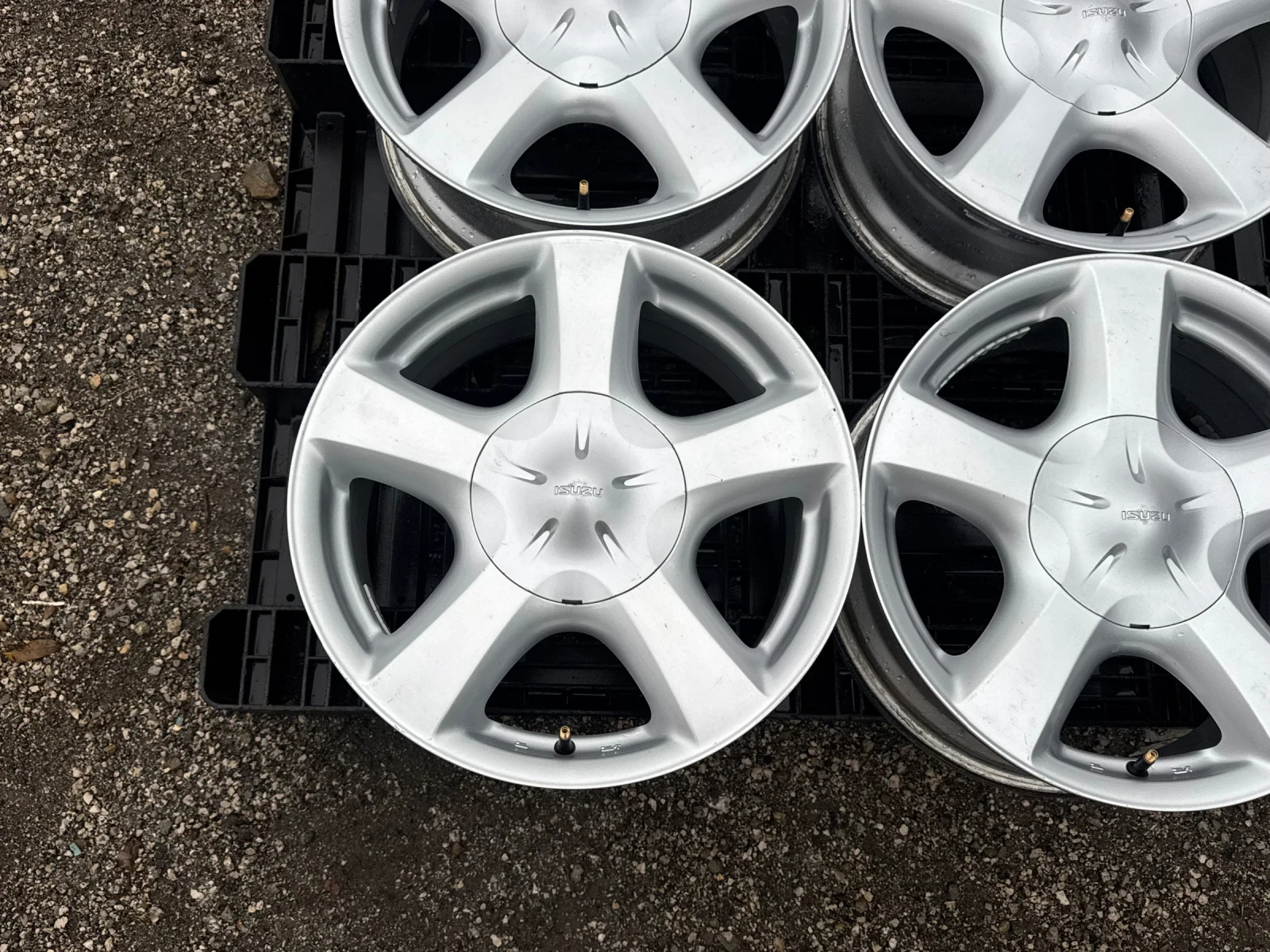 ������ �� Isuzu D-max | Mobile.bg � ����������� 5