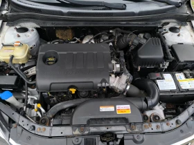 Kia Ceed FACE LIFT-1.6CRDI-90кс-6 скорости-КЛИМА-EURO 5 !!!, снимка 16
