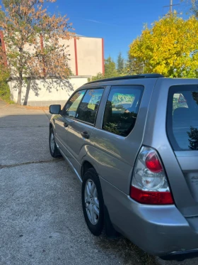 Subaru Forester Газ, снимка 2