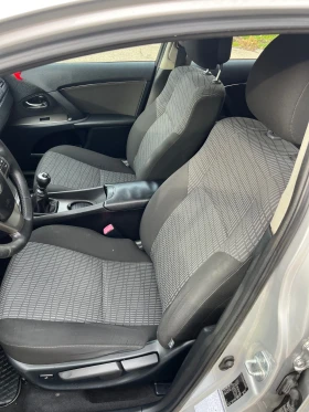 Toyota Avensis 2.0 D4d 126кс Внос Германия, снимка 10